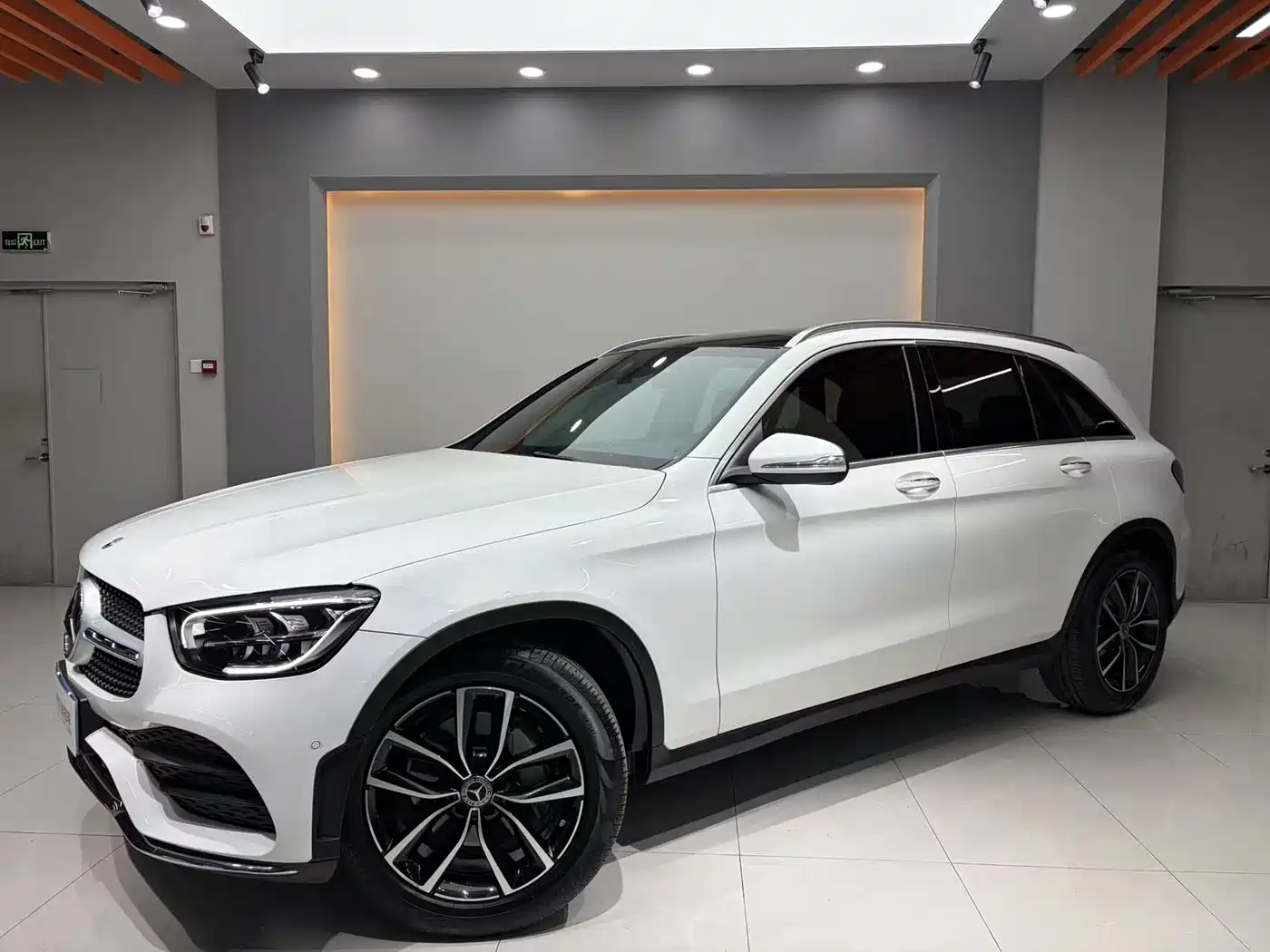 Mercedes-Benz GLC 2020 Facelift GLC 260 L 4MATIC Luxury