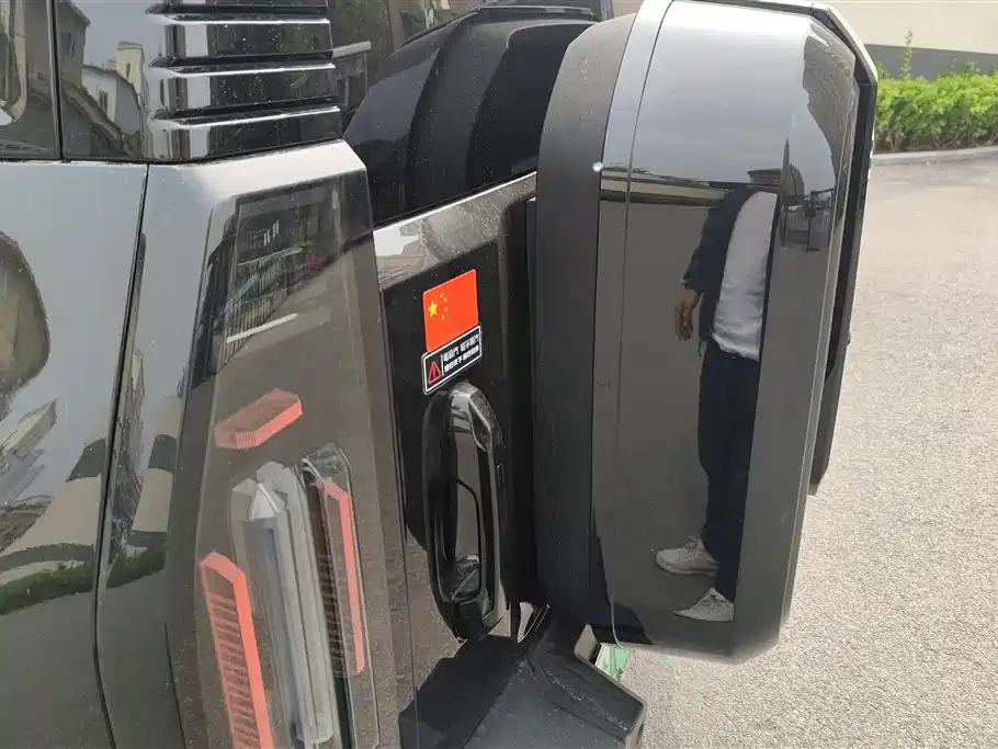 JIETU SHANHAI JET TRAVELER C-DM