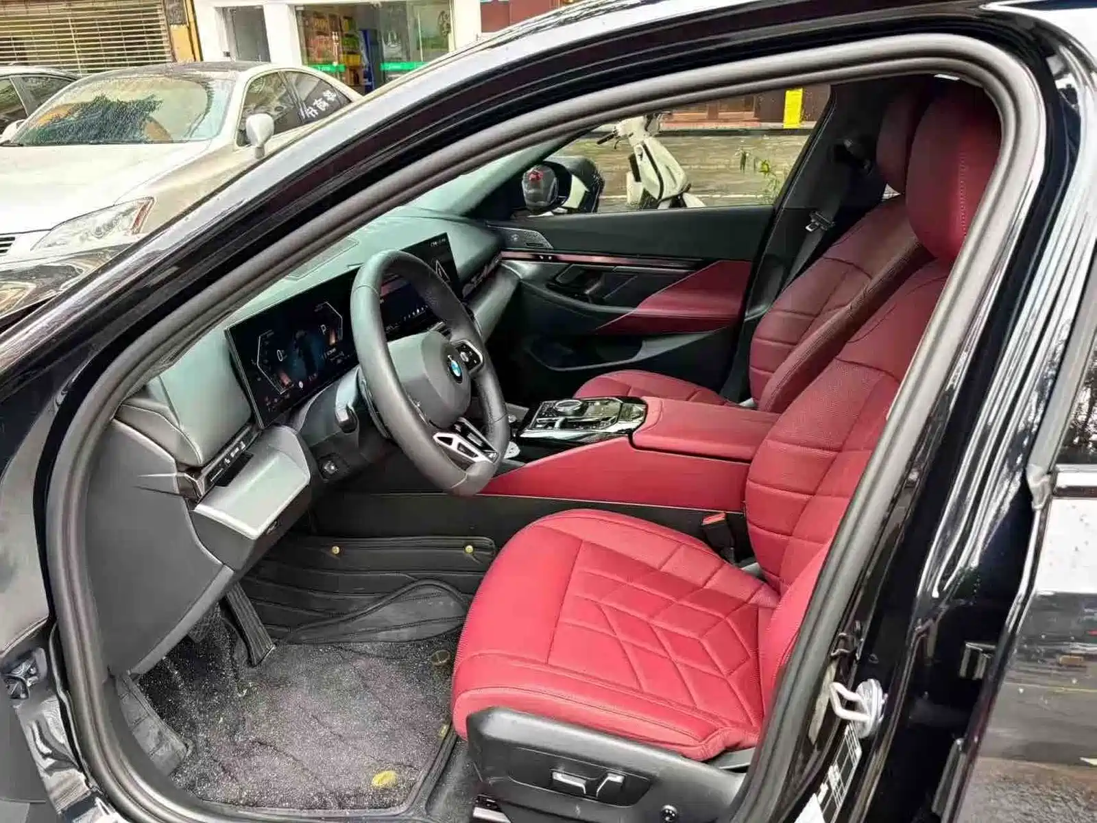 Фото 2 - BMW 5 Series