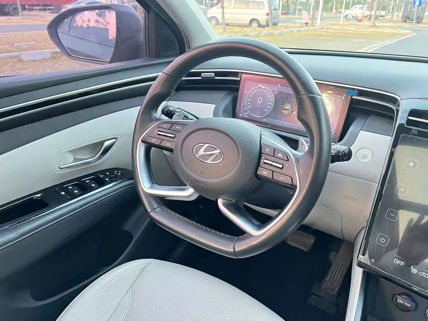 Hyundai Tucson 2021 Tucson L 1.5T DCT LUX Premium фото 19