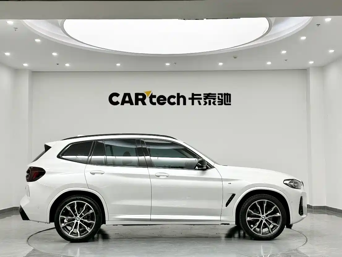 BMW X3 2023 xDrive30i Leading M Night Package фото 3