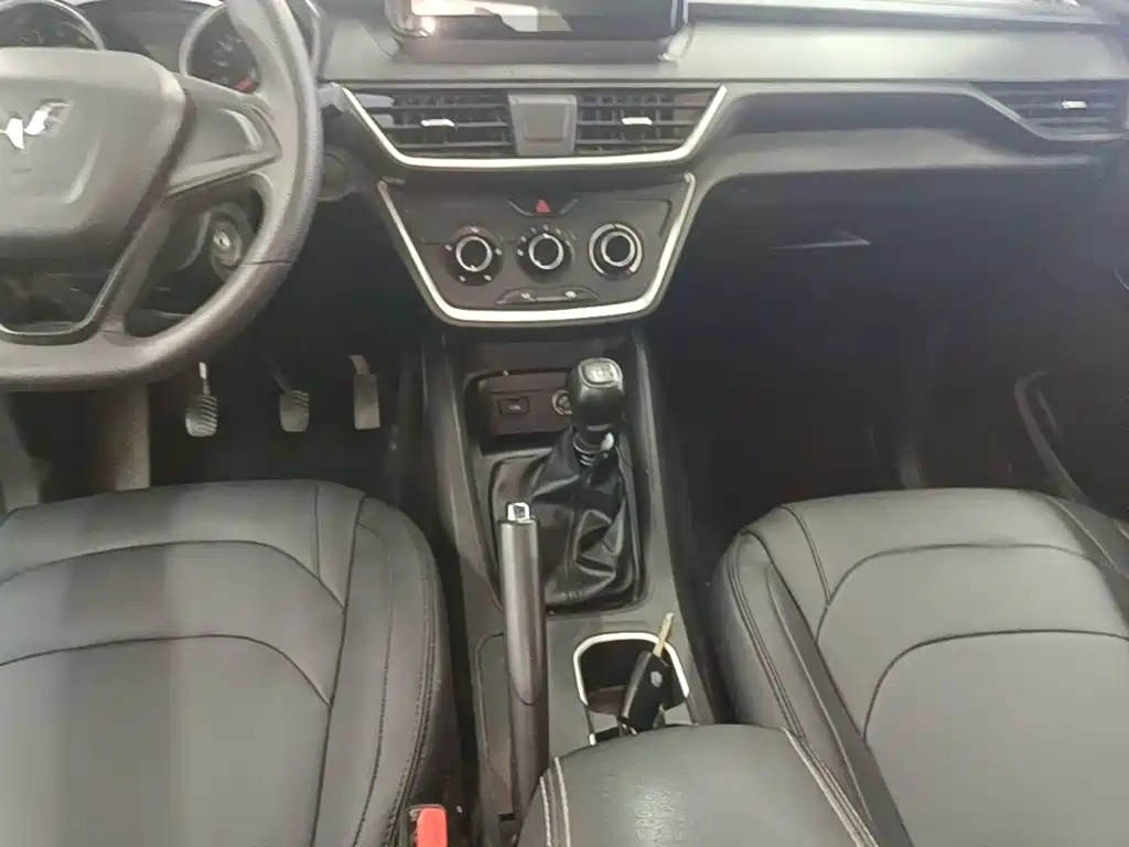 Wuling Motors Wuling Hongguang S3 2019 2018 1.5L Manual Standard China V