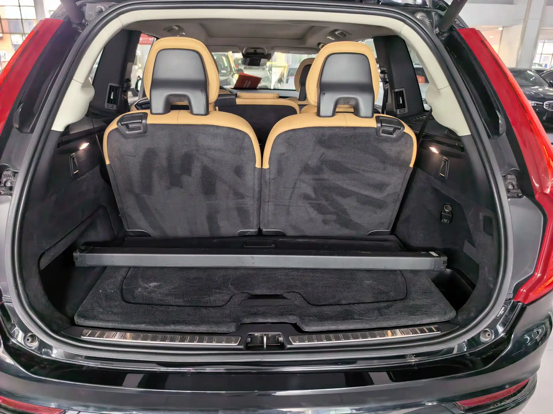 صورة 13 - Volvo XC90