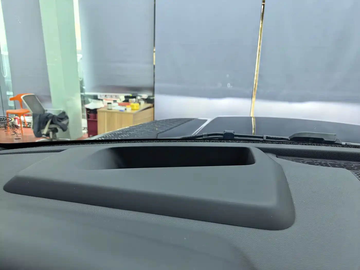 LAND ROVER GUARD