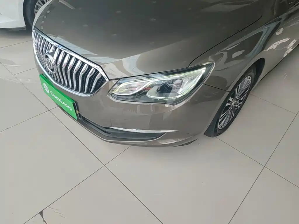 Фото 24 - Buick Excelle