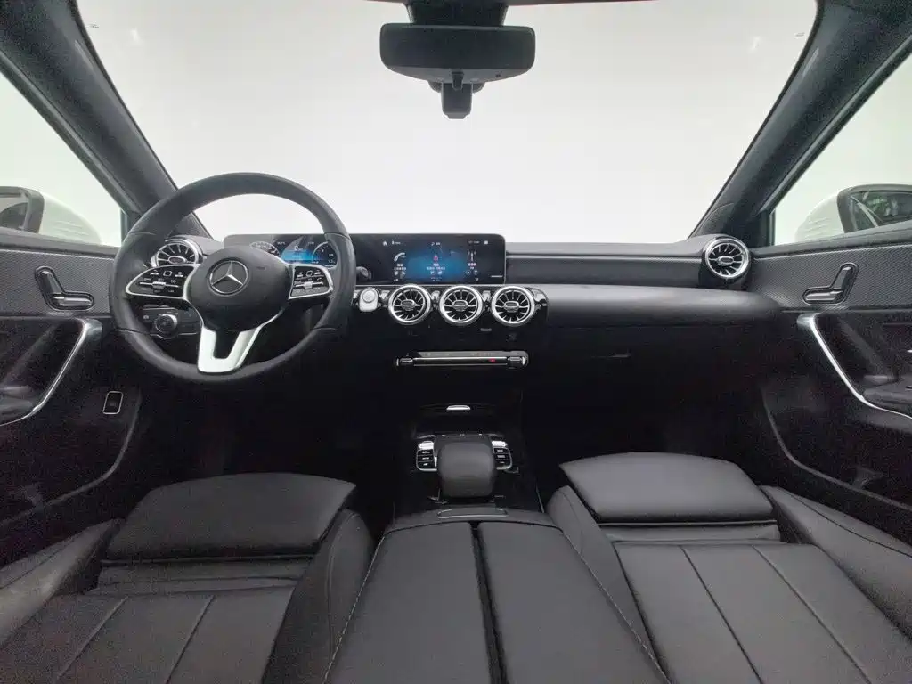 Mercedes-Benz A-Class 2019 2019 A 200 L