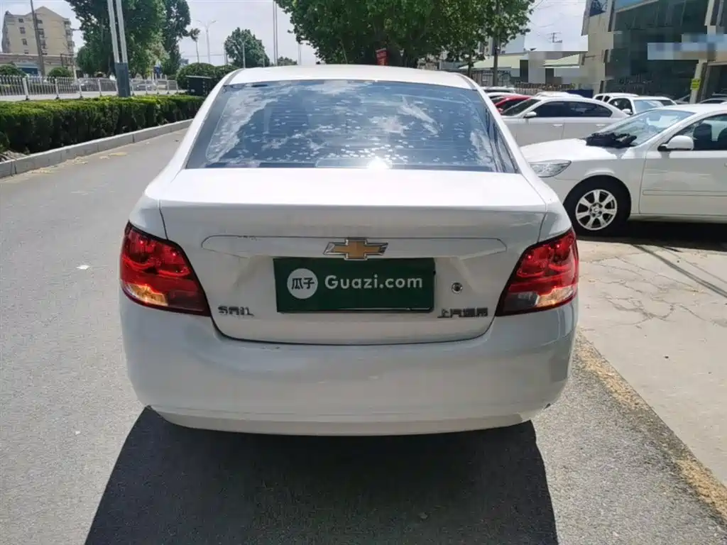 Chevrolet Sail 2018 Sail 3 1.3L Manual Comfort Sunroof фото 6