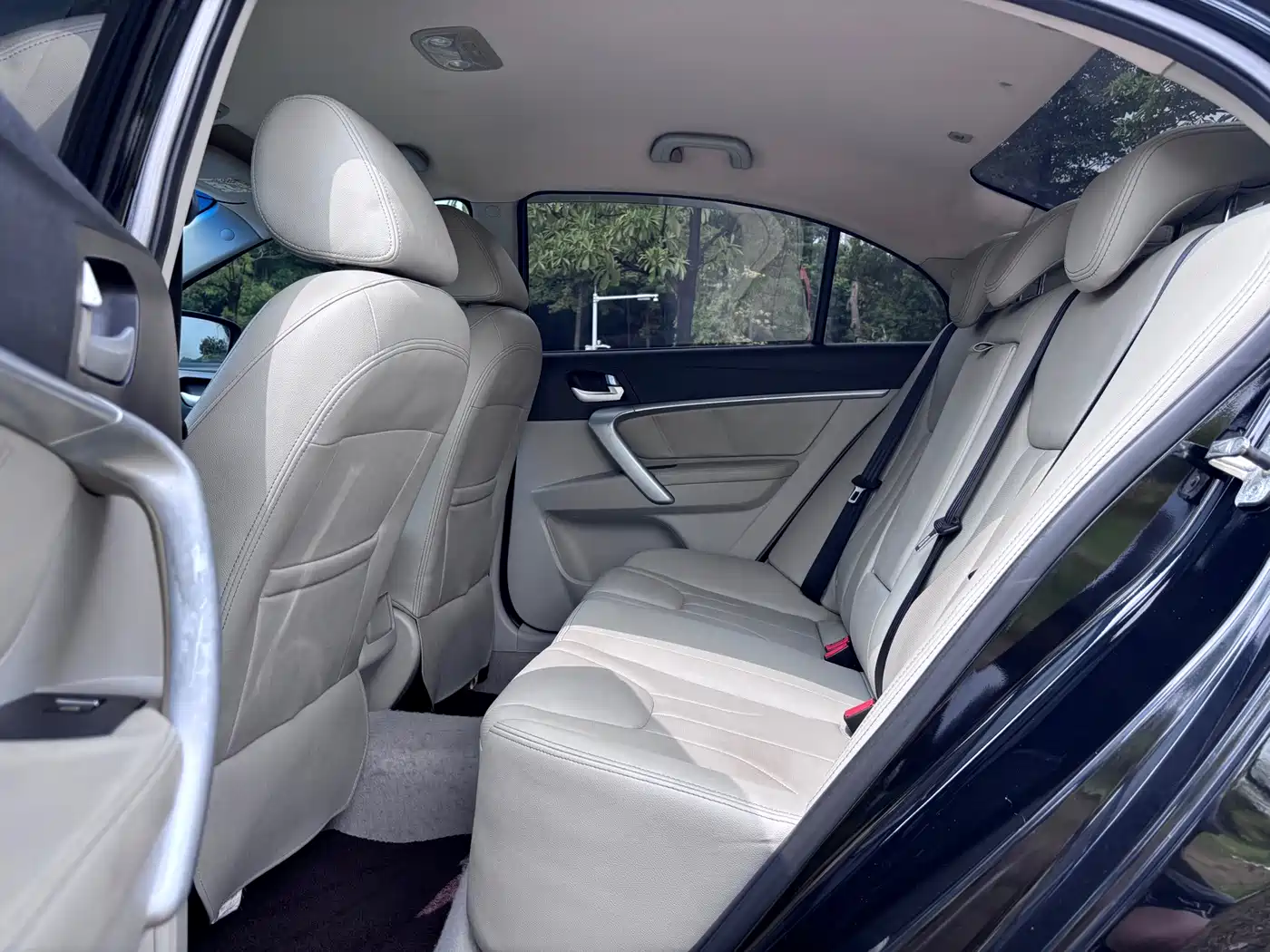 Geely Emgrand 2016 2016 Sedan 1.5L CVT Luxury