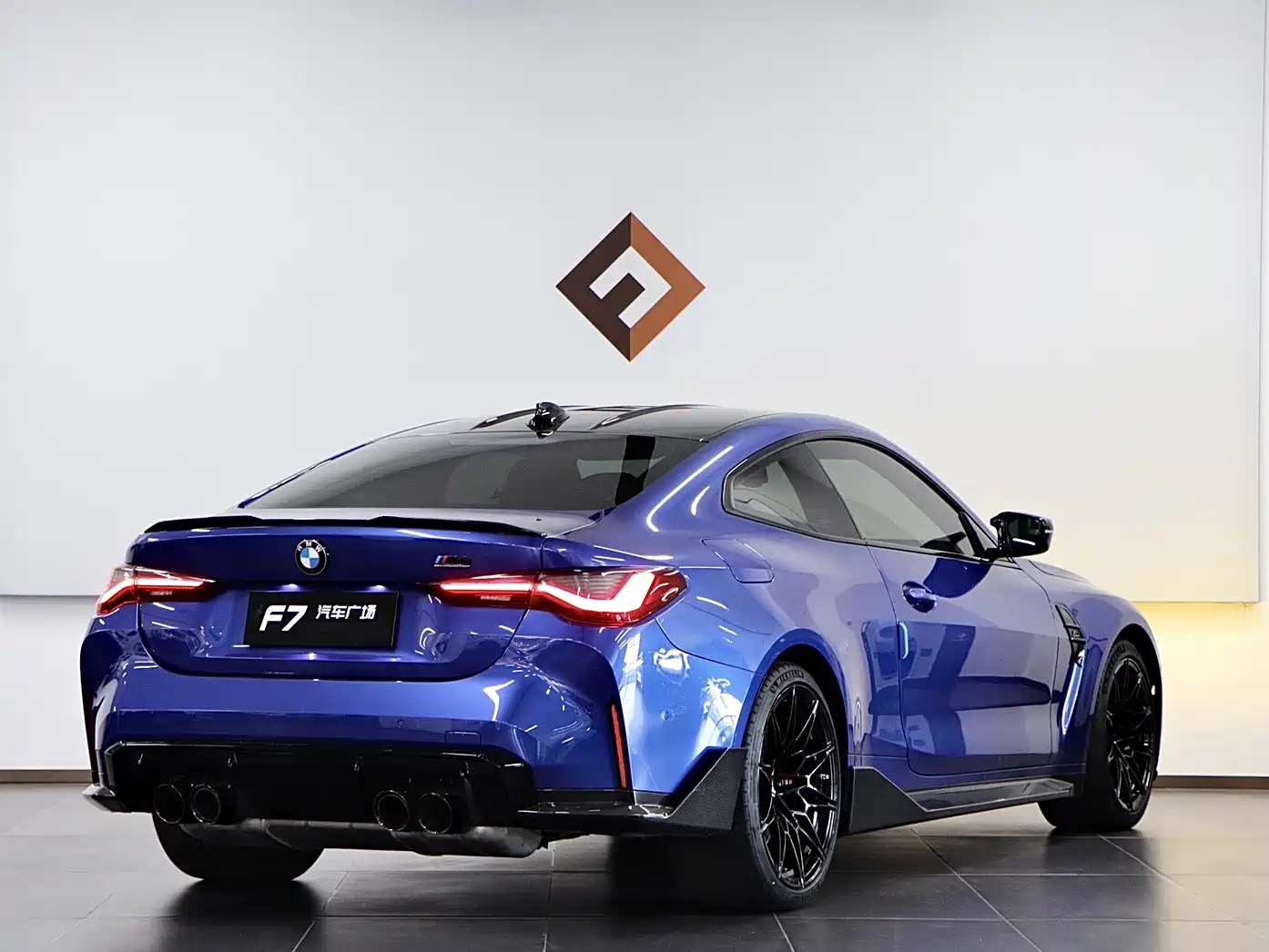 BMW M4 2021 M4 Coupe M xDrive Thunder Edition фото 6