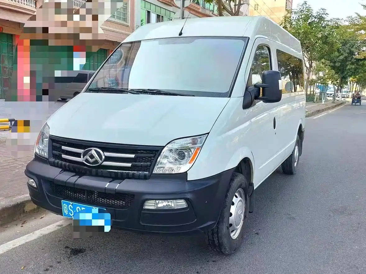 SAIC Maxus Xintu V80 2019 Model 2.5T Classic AMT Aoyuntong short wheelbase medium roof 5/6-seater