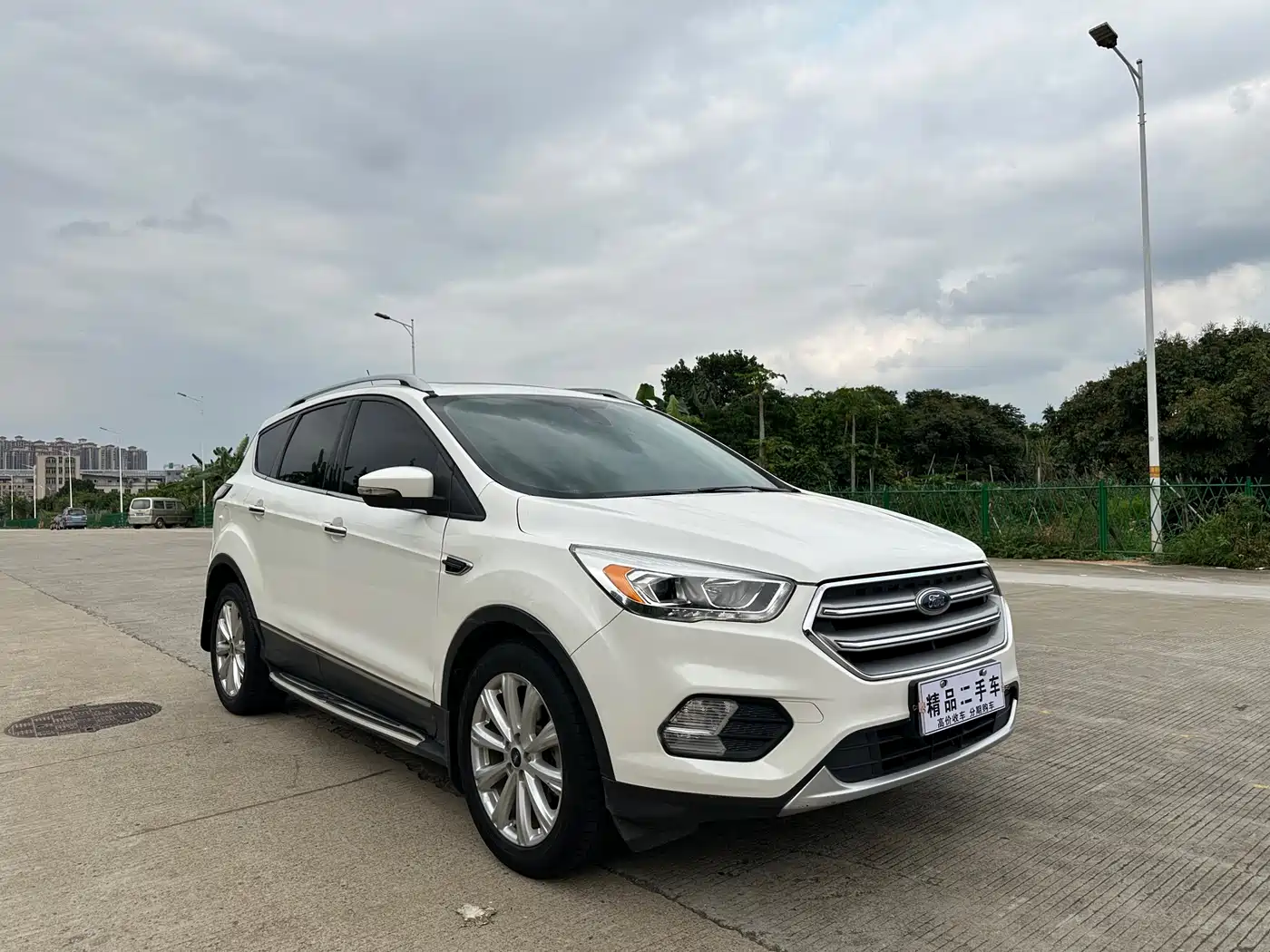 Фото 3 - Ford Kuga