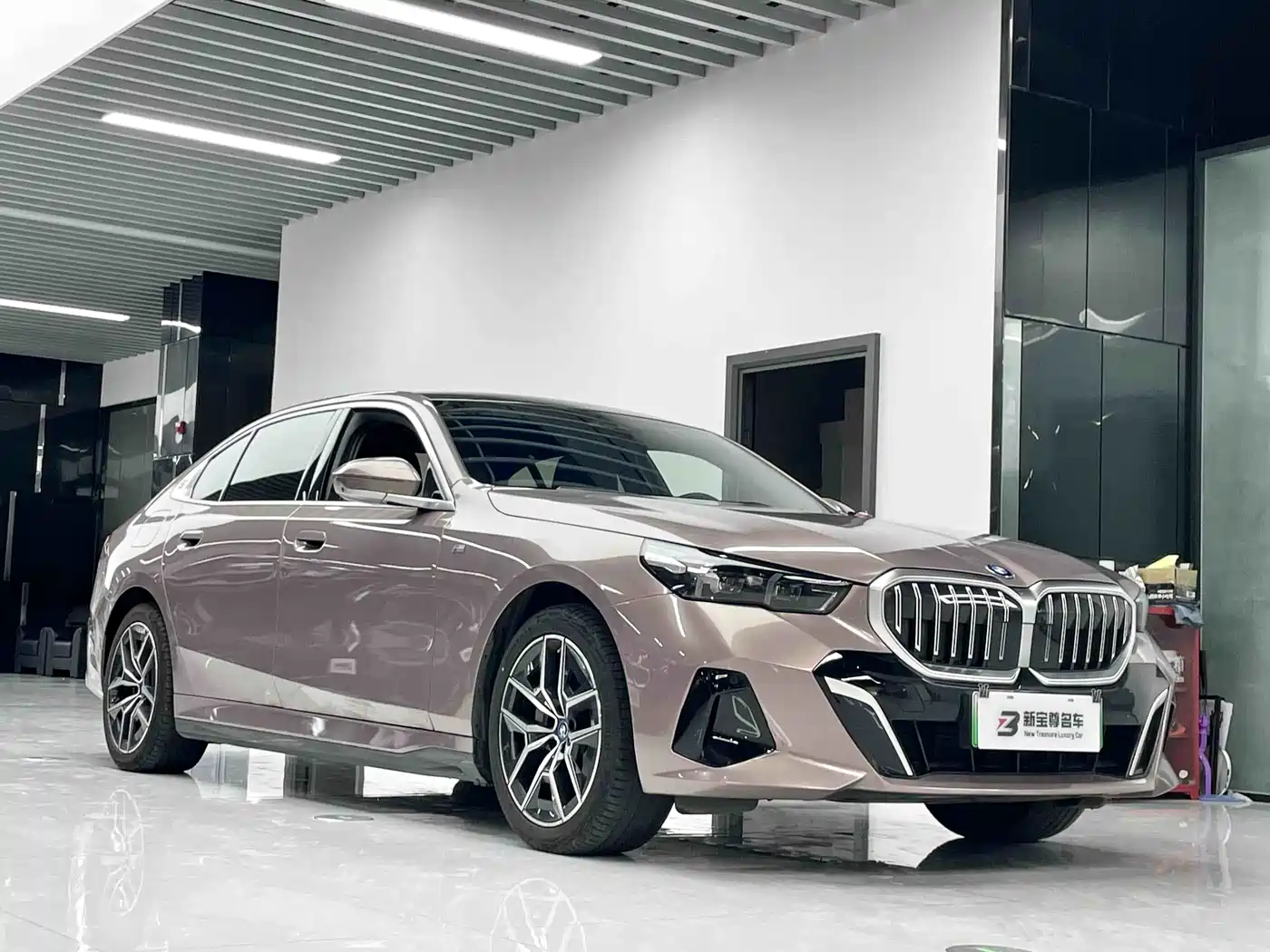 BMW i5 2024 2024 eDrive 35L M Sport Package