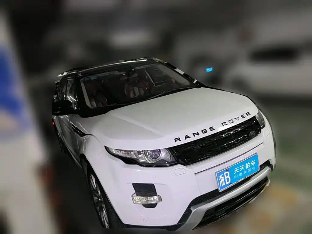 Land Rover Range Rover Evoque (Import) 2012 2012 2.0T 5-door Dynamic Edition
