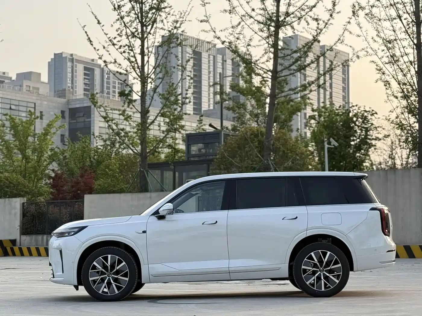 GAC Trumpchi Trumpchi Vision S9 2025 Qian Kun Max 6-seater фото 6