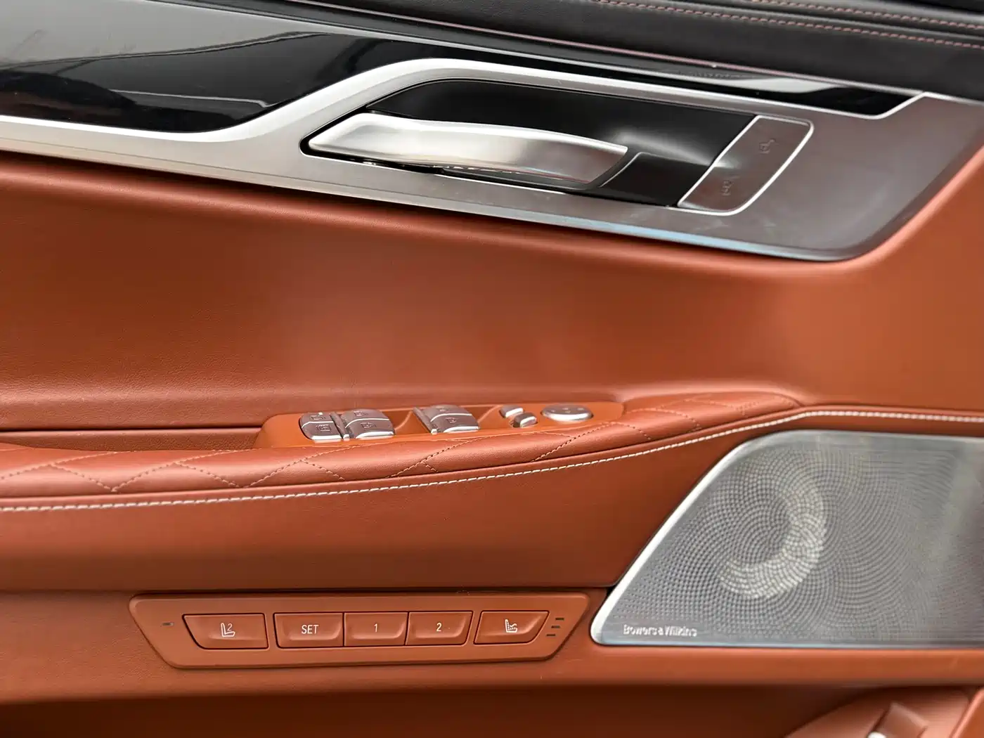 BMW 7 Series 2021 Model 740Li xDrive Executive M Sport Package фото 13