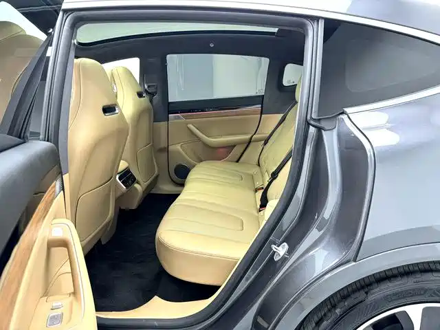 Zhijie Luxeed R7 2025 2024 Pure Electric 667km Pro