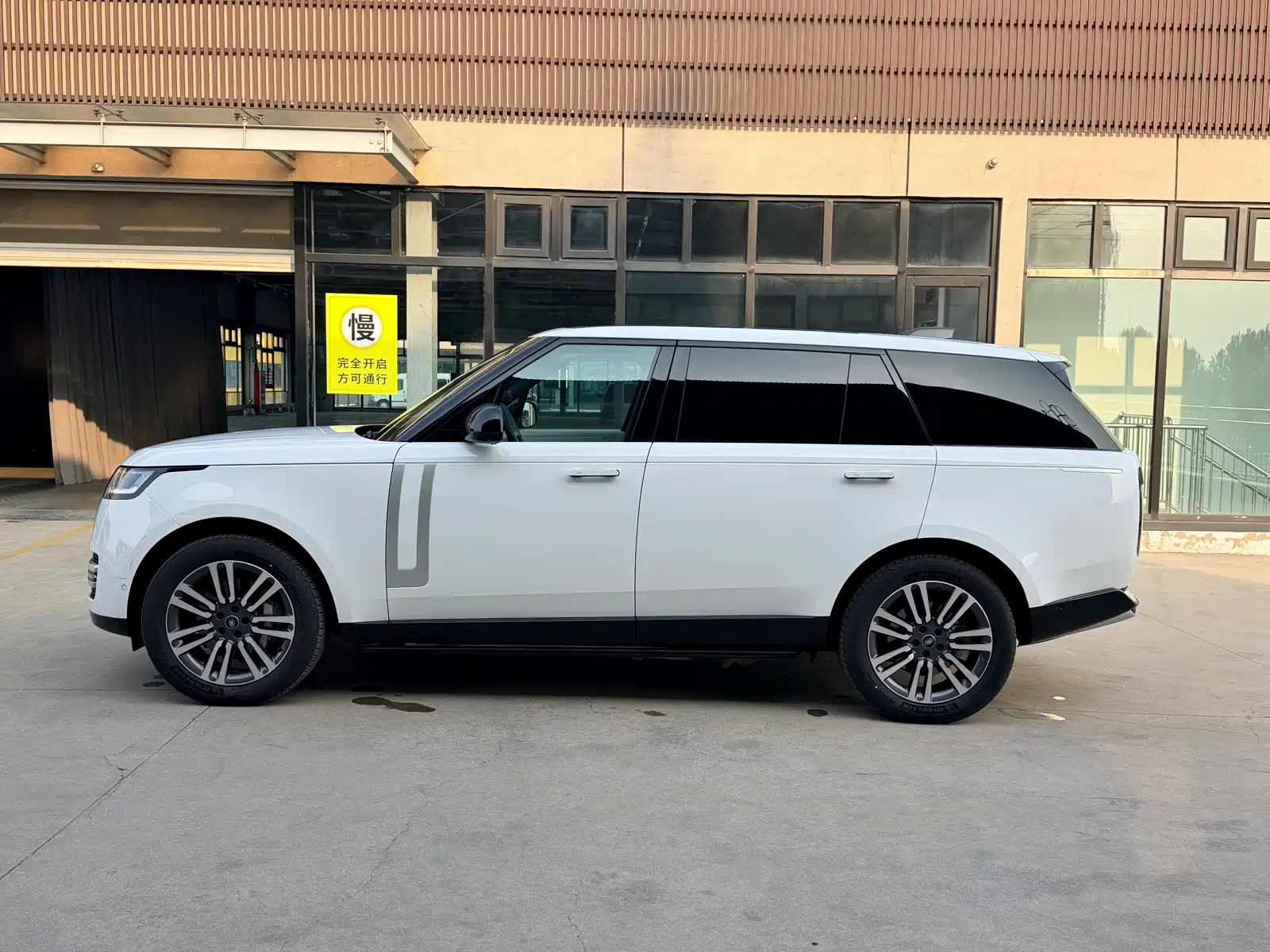 Фото 3 - Land Rover Range Rover