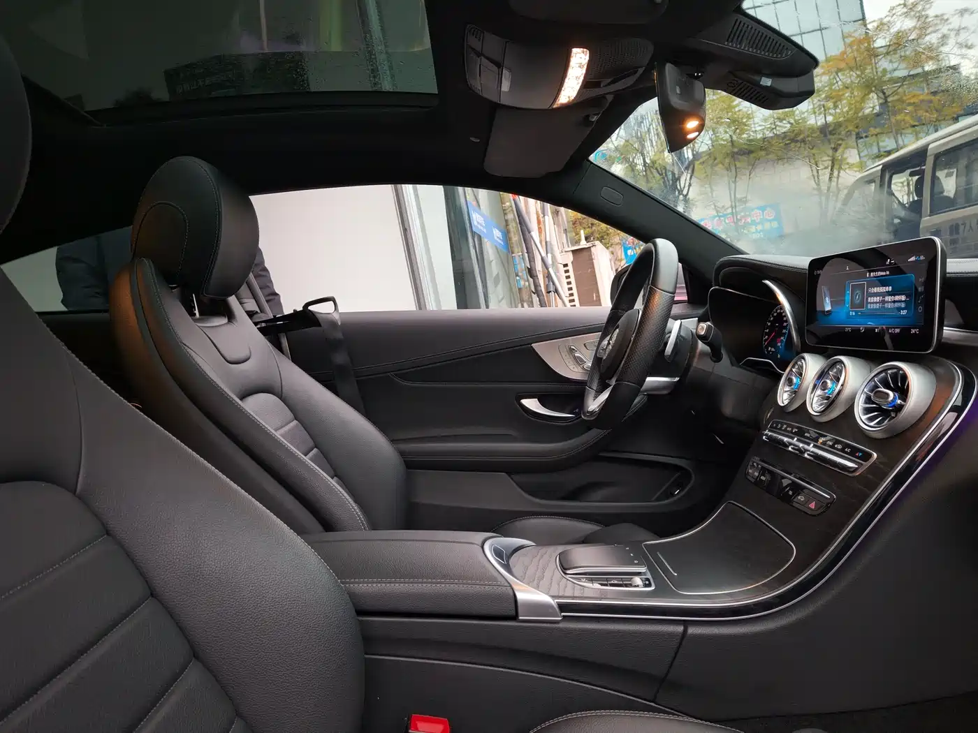 MERCEDES-BENZ C CLASS