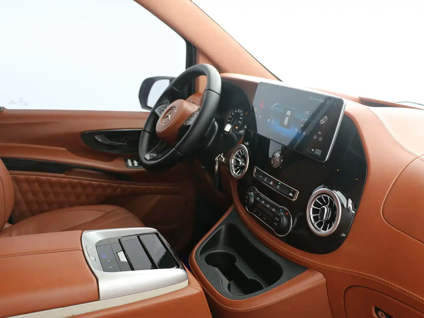 Mercedes-Benz Vito 2021 2.0T Elite 7-Seater фото 16