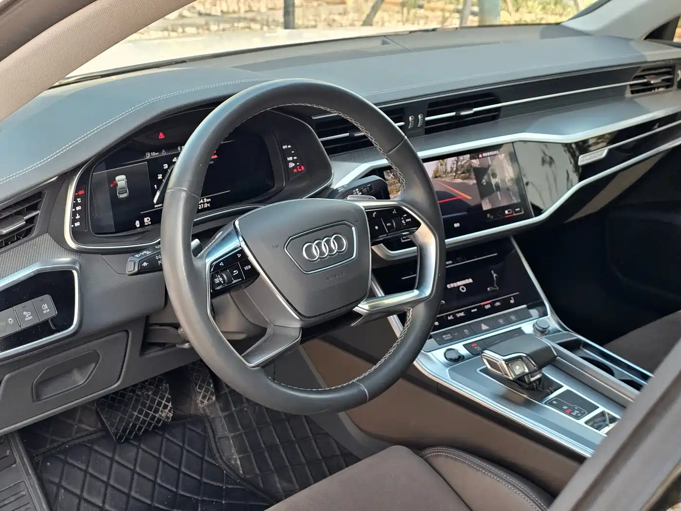 Audi A7L 2024 45TFSI quattro S-line Vision Edition Crystal Package фото 5