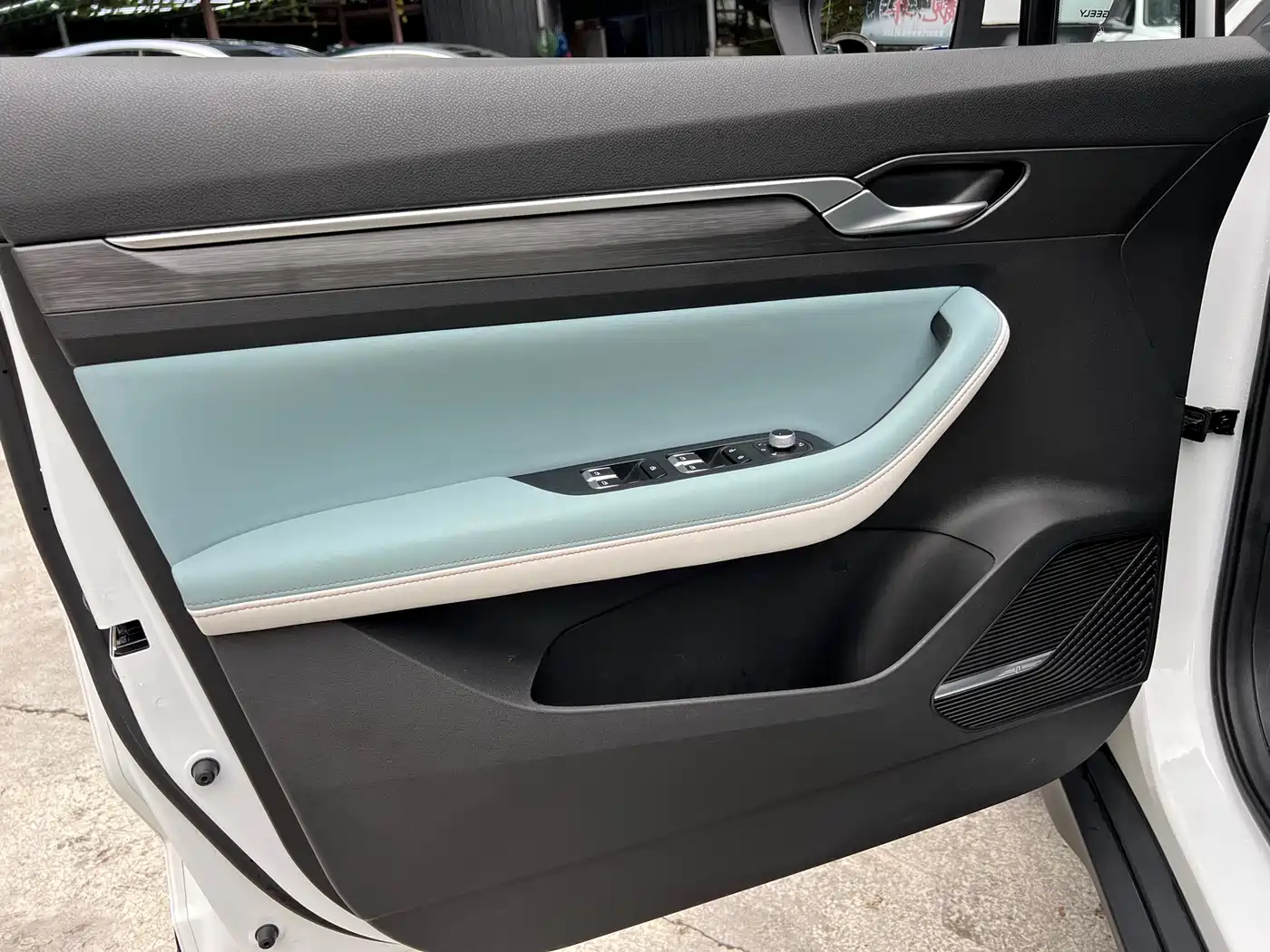 GEELY EMGRAND S