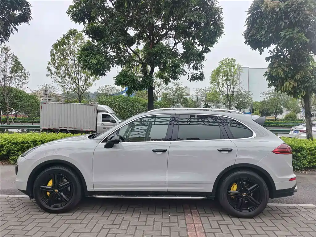 Porsche Cayenne 2016 Cayenne 3.0T фото 4