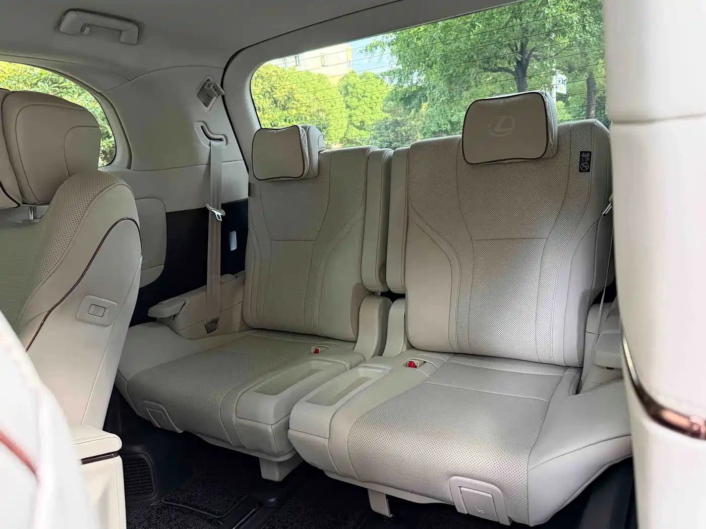 Lexus LM 2024 2023 500h 6-Seater Prestige Edition