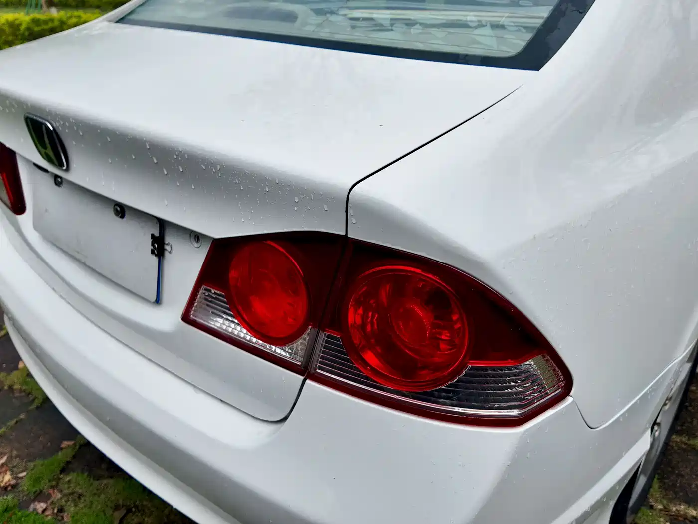 CIIMO CIIMO 2012 2012 1.8L Automatic