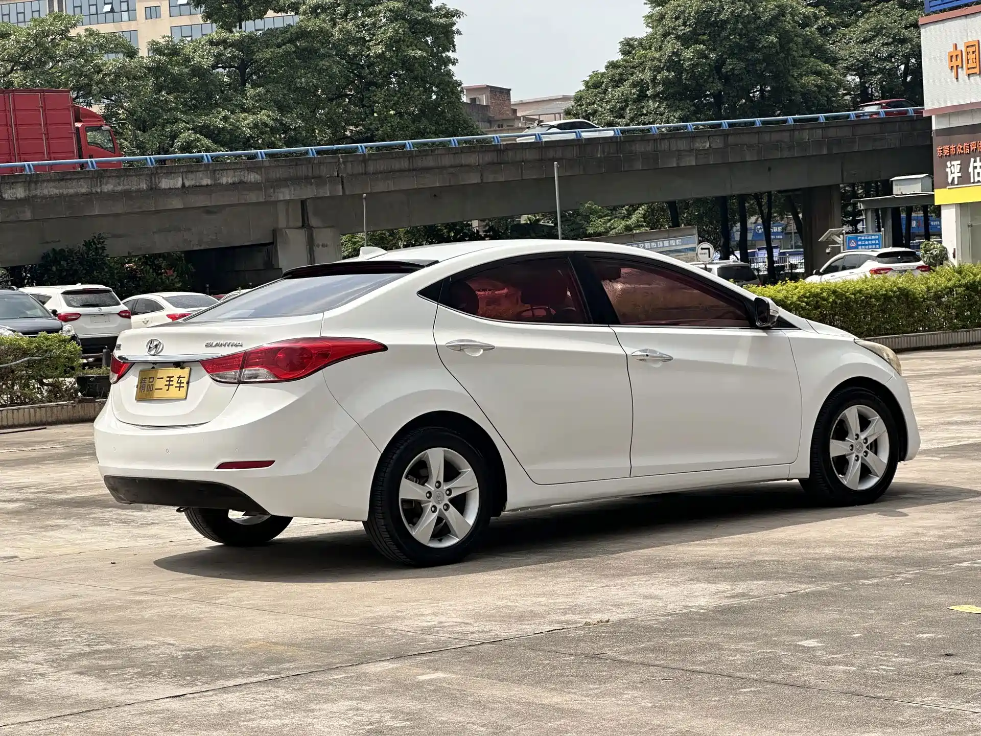 Photo 10 - Hyundai Langdong