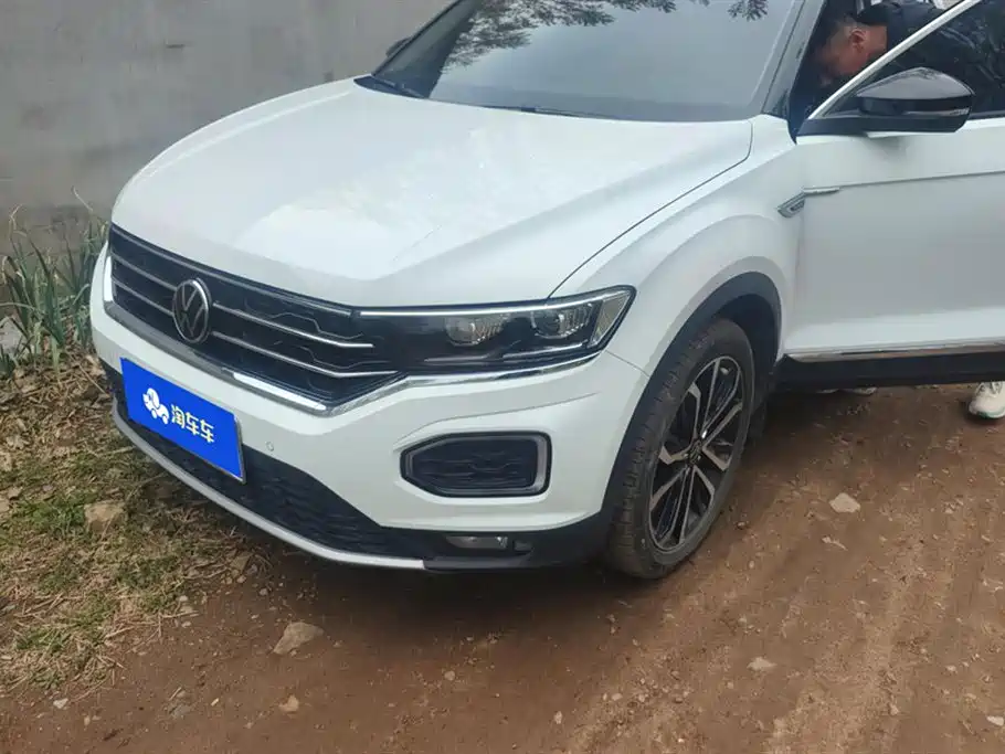 VOLKSWAGEN T ROC EXPLORING SONGS