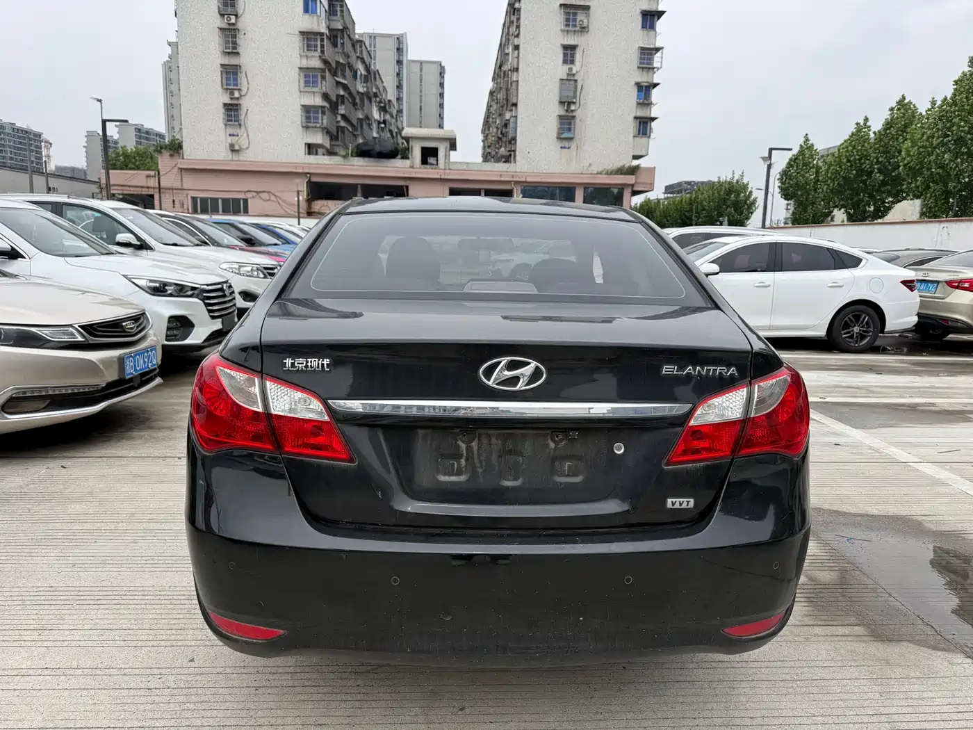 Hyundai Elantra 2011 1.6L Manual Luxury фото 10