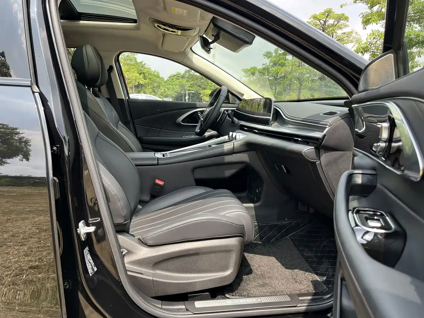Exeed TXL 2025 2025 300T 2WD Starlight Edition