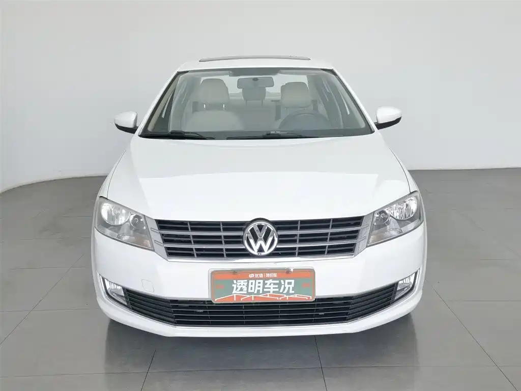 Volkswagen Lavida 2013 Facelift 1.4TSI Manual Comfort фото 3