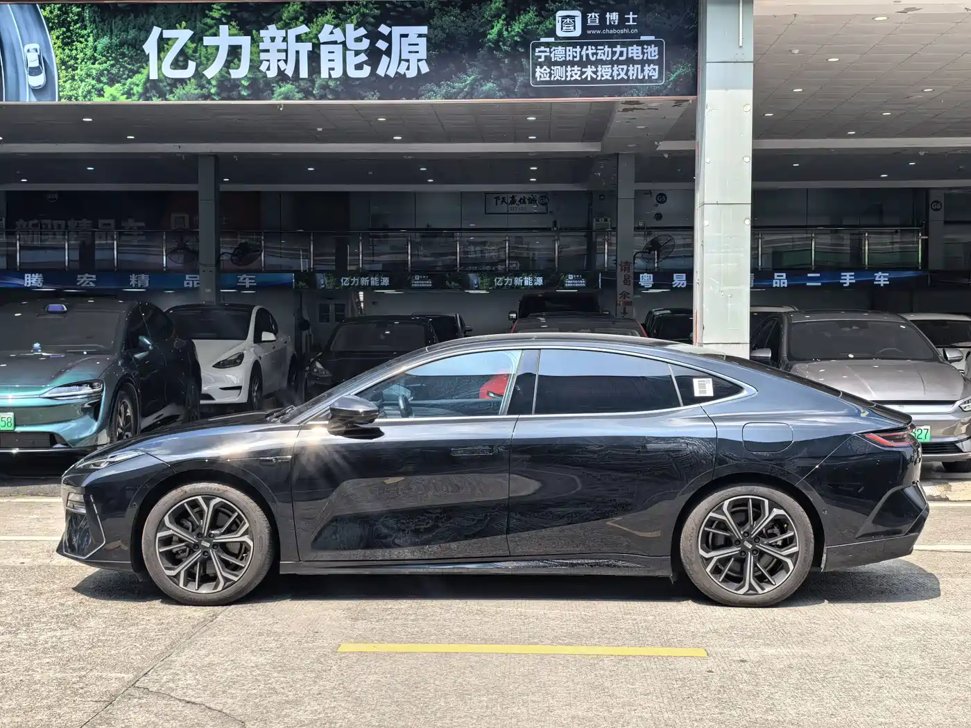Geely Galaxy Galaxy E8 2025 2025 700km Long Voyage Smart Drive Edition