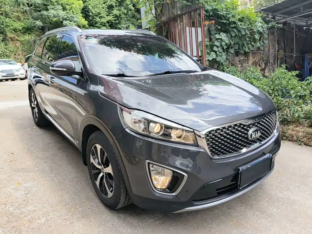 Kia Sorento 2016 2015 Sorento L 2.4L Gasoline 4WD Elite 7-seater China IV