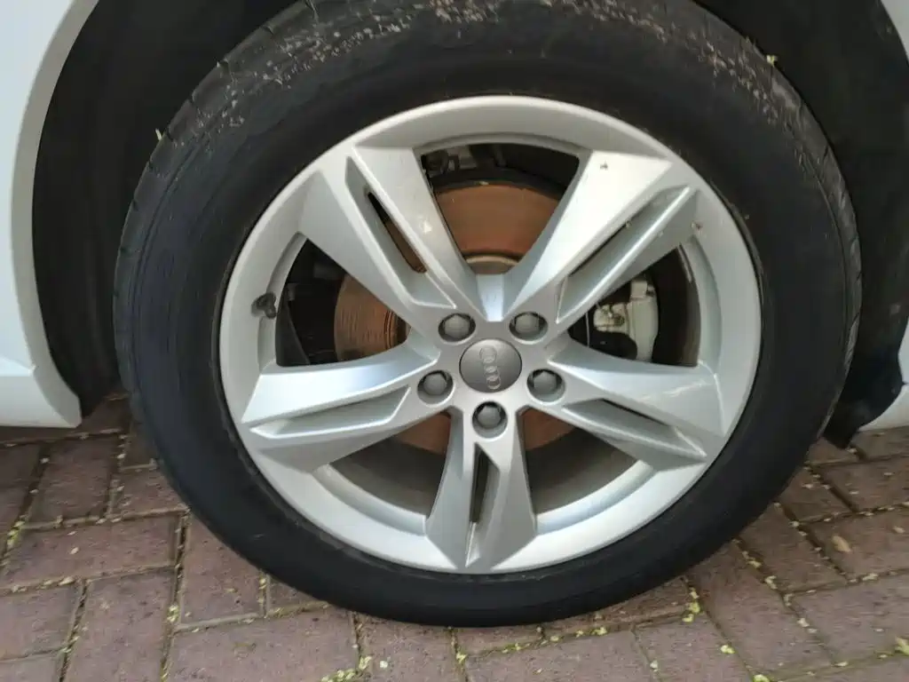 Photo 26 - Audi Q3