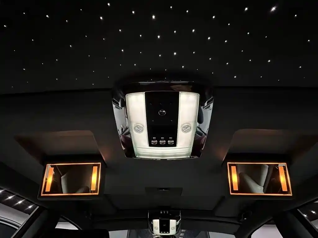 Rolls-Royce Phantom 2005 2004 Model 6.7L Standard Version
