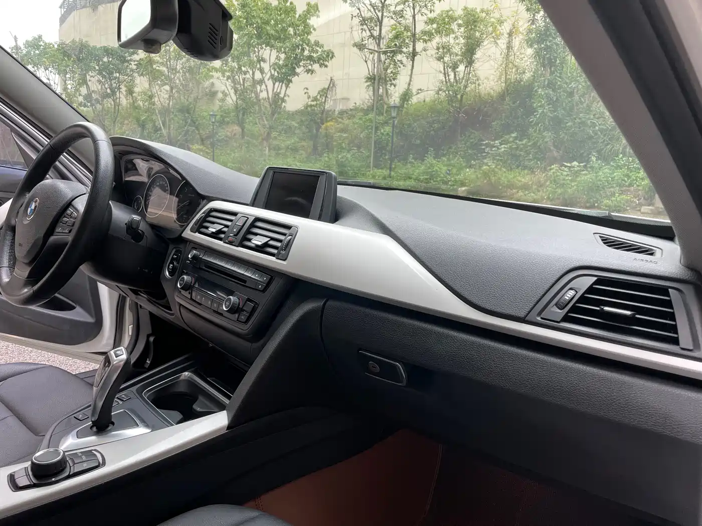 BMW 3 Series 2014 320Li Fashion фото 15