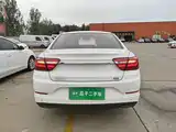 Фото 6 - Geely Vision