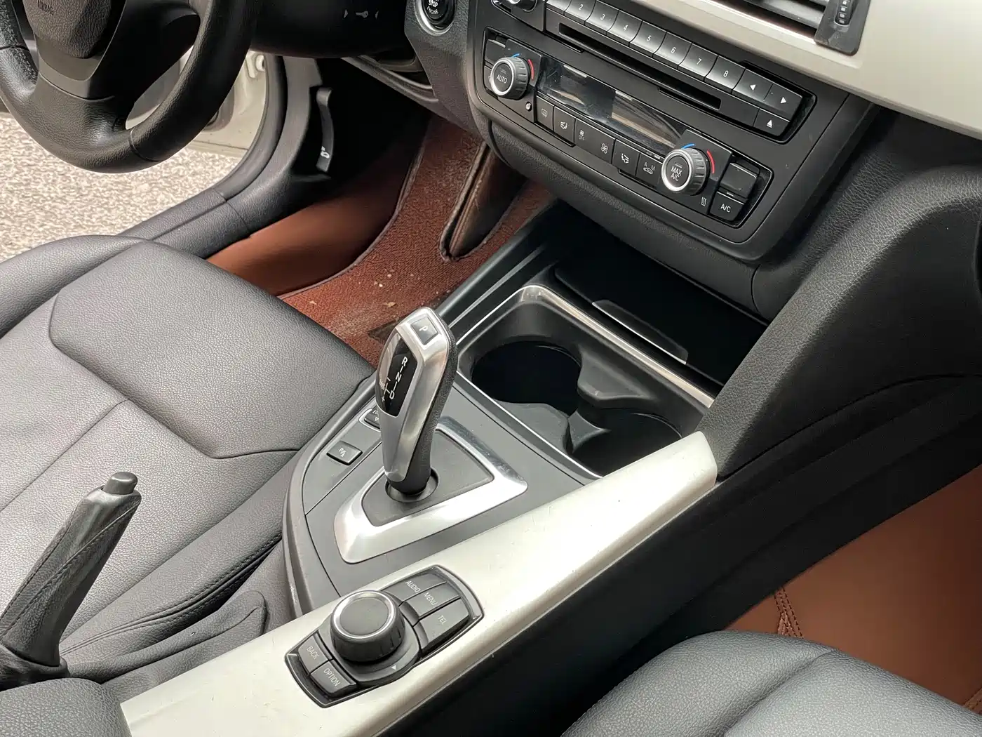 BMW 3 Series 2014 320Li Fashion фото 16