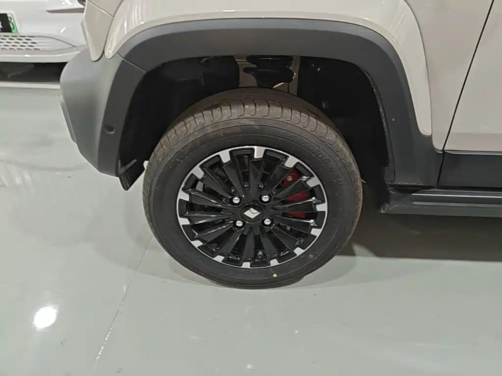 صورة 23 - Baojun Yueye