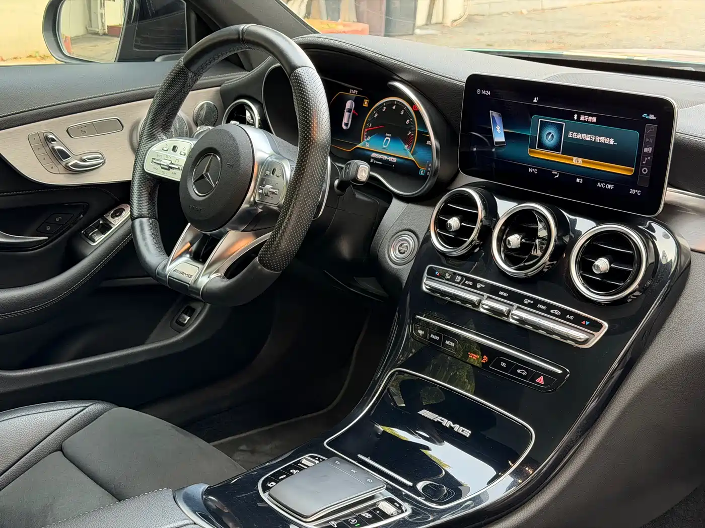 MERCEDES-BENZ C CLASS AMG