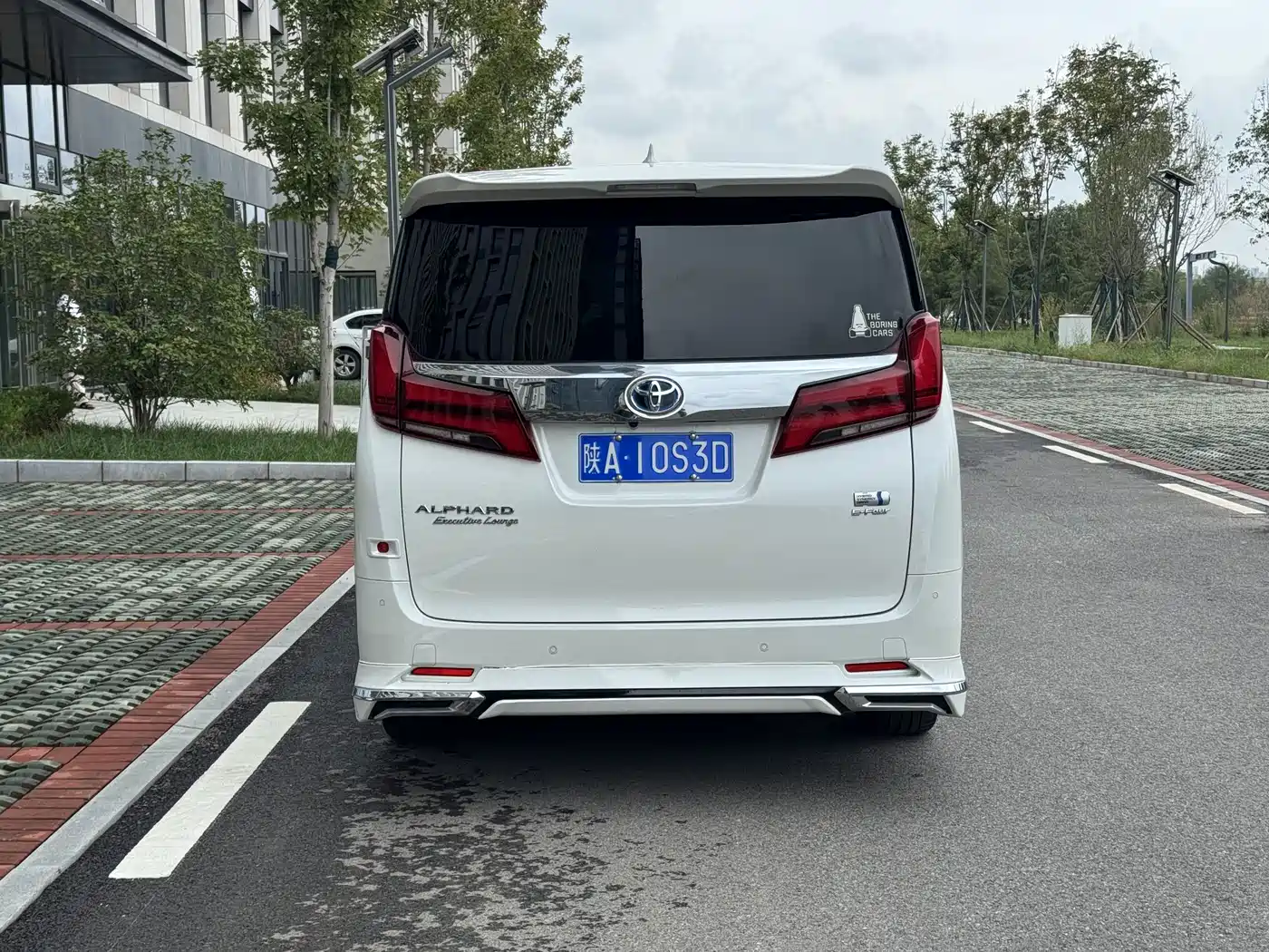 Toyota Alphard 2021 Hybrid 2.5L Premium фото 13
