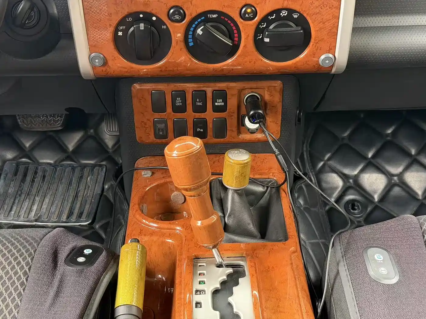 Toyota FJ Cruiser 2007 4.0L фото 12