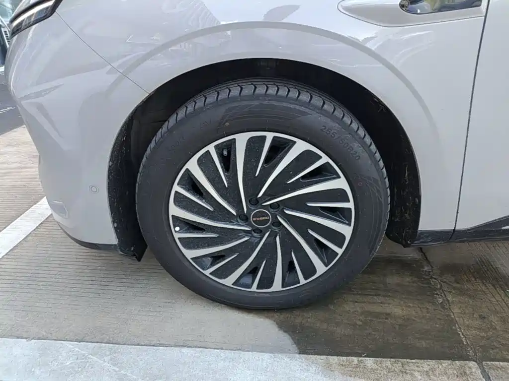 Exeed Exlantix ET 2024 2024 Extended Range 240 Ultra AWD