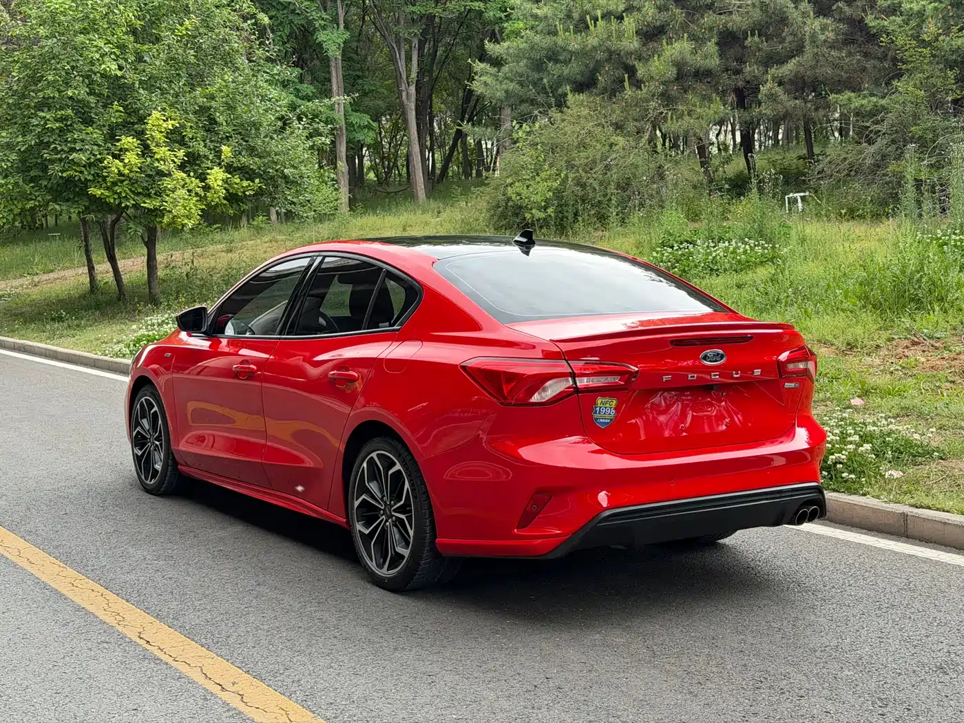 FORD FOX