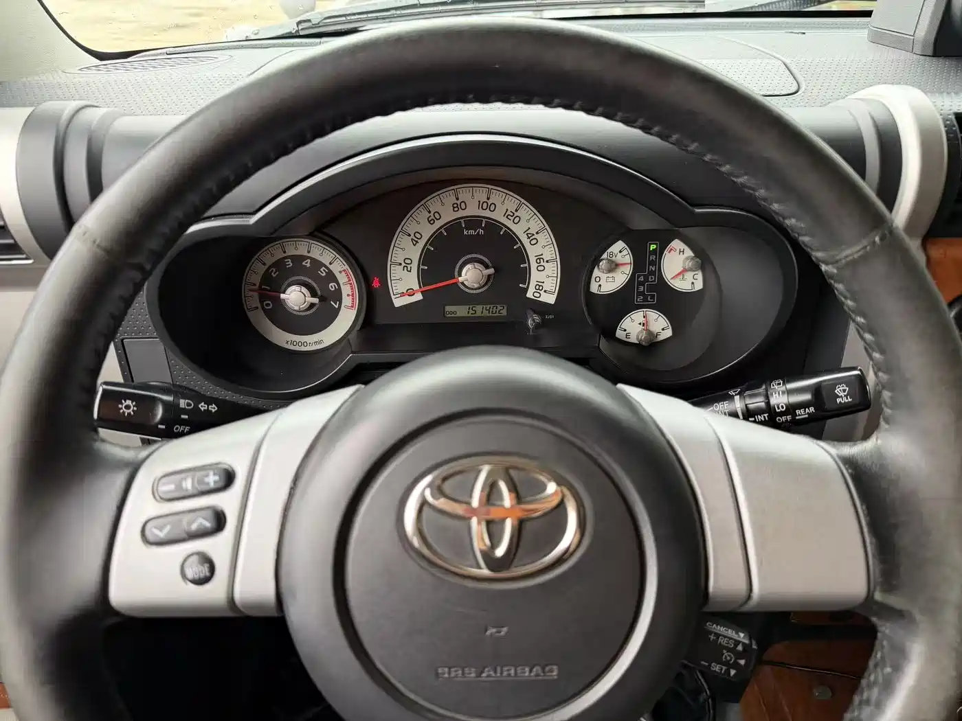 Toyota FJ Cruiser 2007 4.0L фото 13