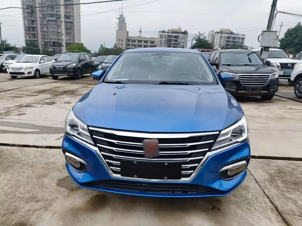 Фото 3 - Roewe i5