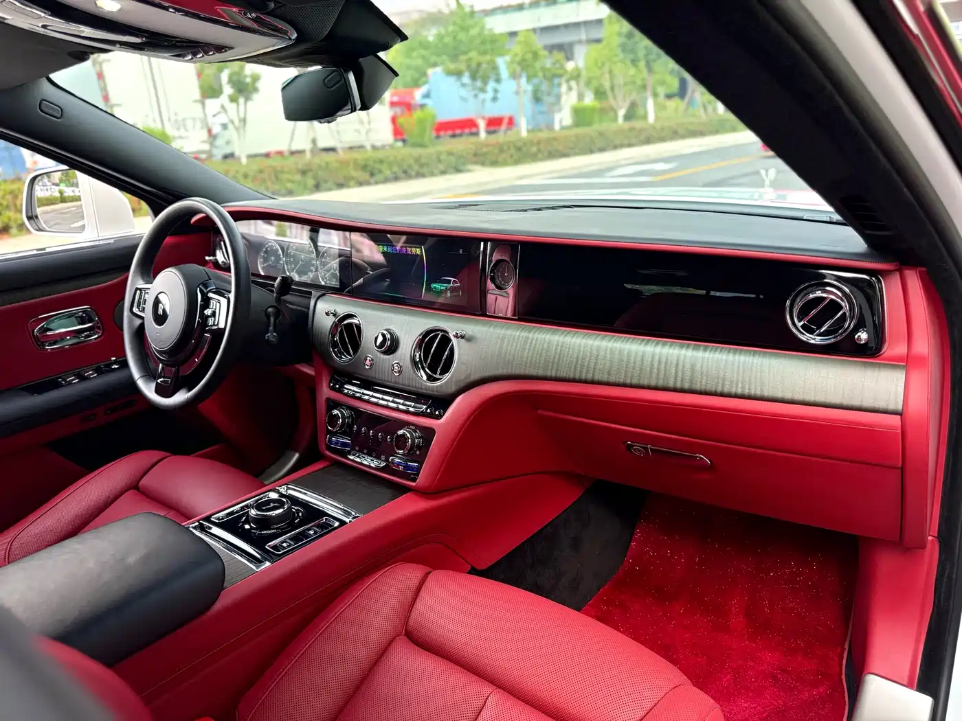 Rolls-Royce Ghost 2021 6.7T Long Wheelbase фото 6