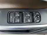 Фото 9 - Volvo XC60